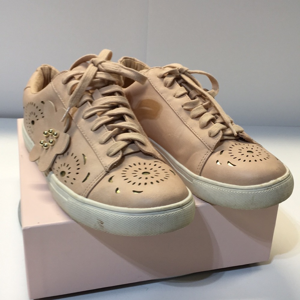 Nanette Lepore Wesley Blush color 8.5M